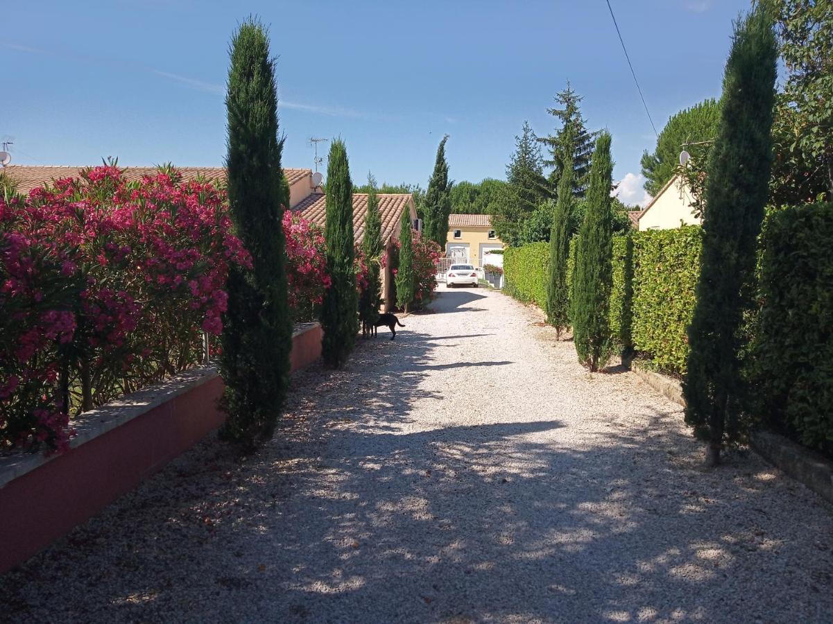 Appartements Et Valréas Εξωτερικό φωτογραφία