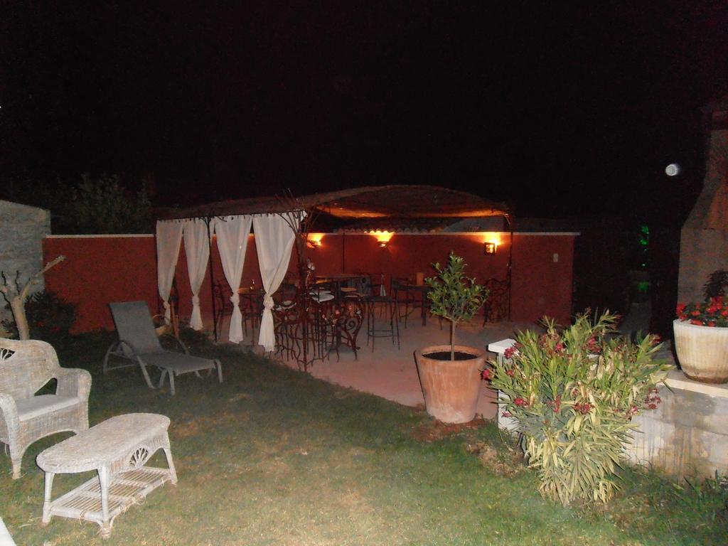 Appartements Et Valréas Δωμάτιο φωτογραφία